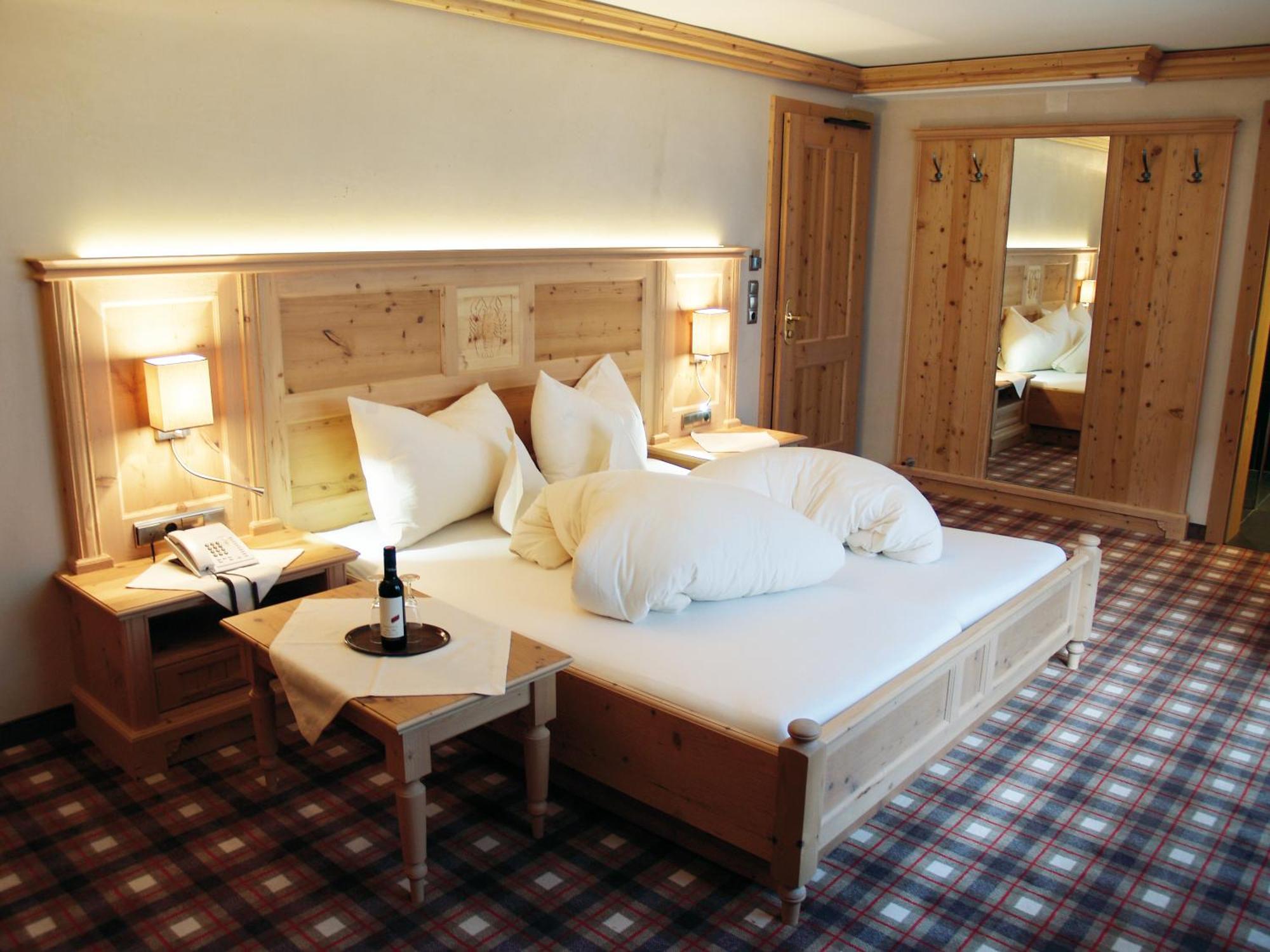 Sport- Und Genusshotel Silvretta Ischgl Bagian luar foto